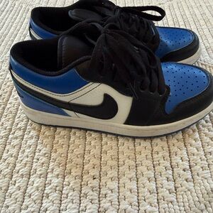 Nike Kids Sneakers - Black, Blue, and White